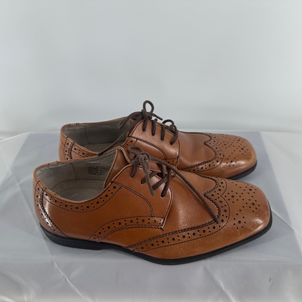 Florsheim Reveal Wingtip boys dress shoes